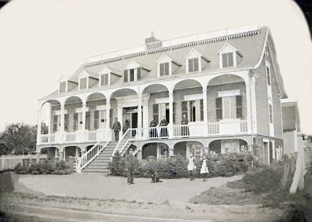 Neoclassical-style house